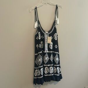 NWT Elan black paisley dress